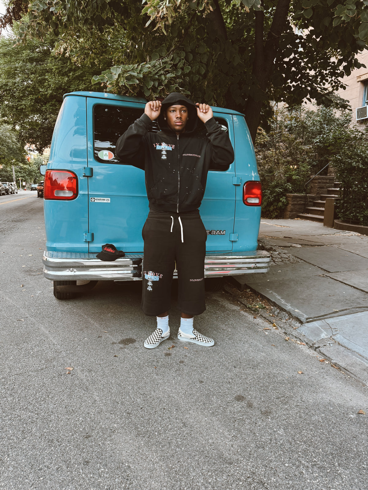 Vol. 1 Three-quarter Sweats